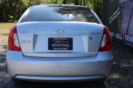 2010 Hyundai Accent GLS - Image 4