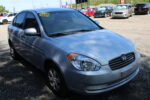 2010 Hyundai Accent GLS - Image 3