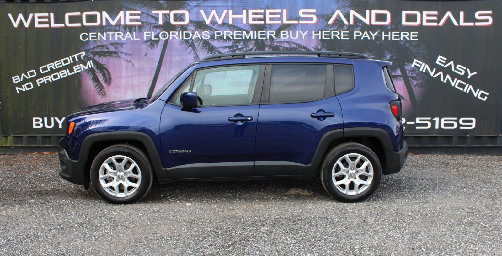 2714A (3) 2017 Jeep Renegade Latitude - Image 1