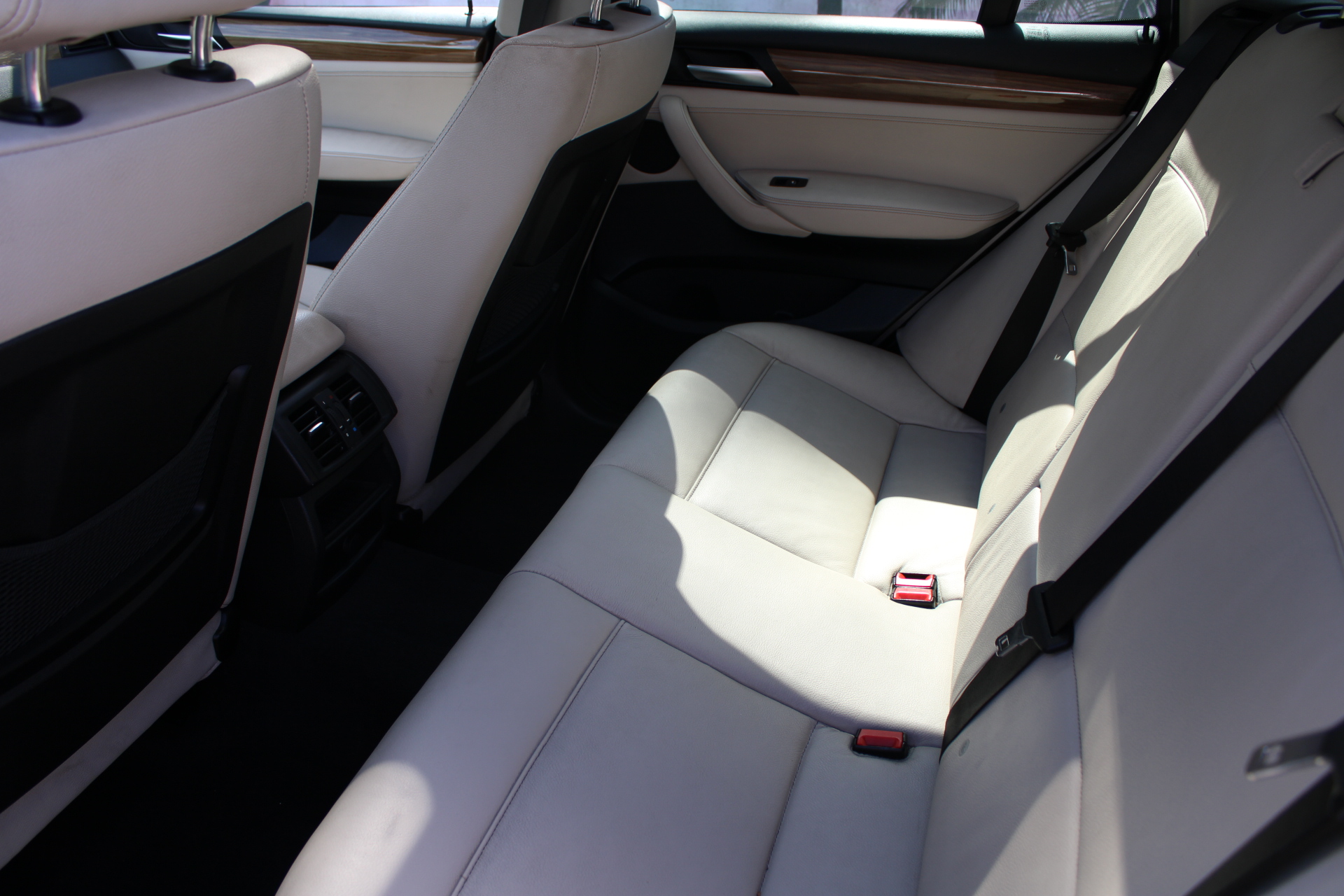 2011 BMW X328i - Photo 3