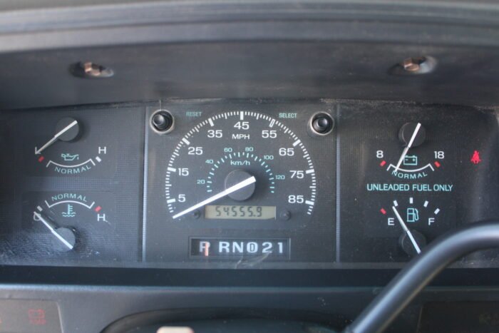 1996 Ford Econoline E350 Cargo - Photo 8