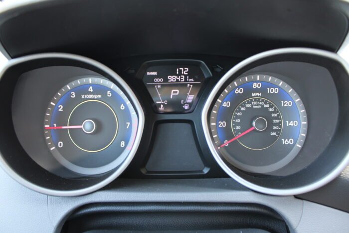 2013 Hyundai Elantra GS Coupe - Photo 11