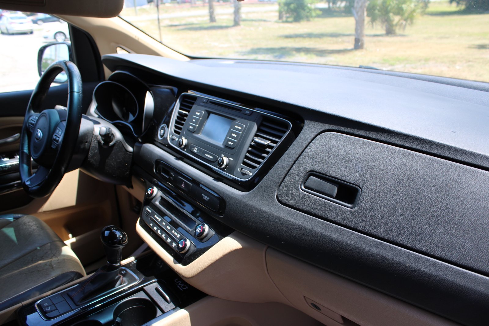 2015 Kia Sedona EX - Photo 5