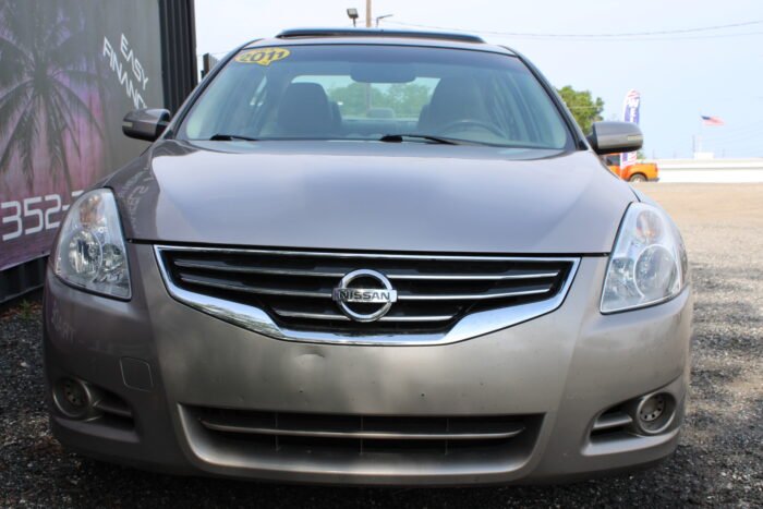 2011 Nissan Altima SL - Photo 9