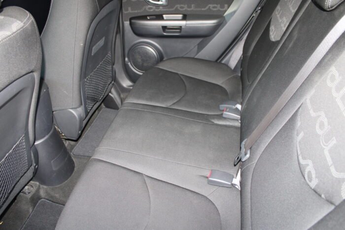 2013 Kia Soul + - Photo 14